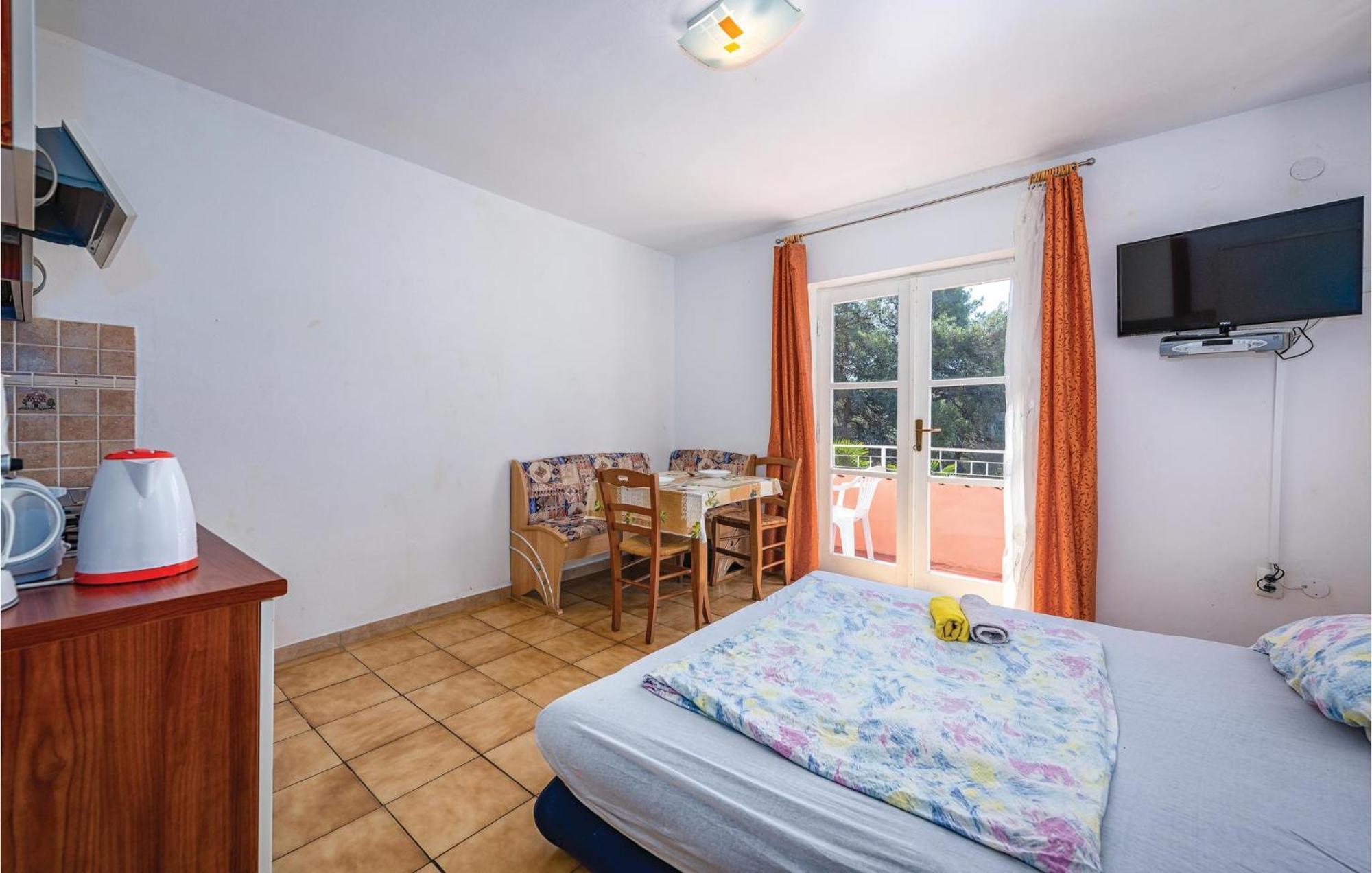 Amazing Apartment In Rovinj With Wifi Экстерьер фото
