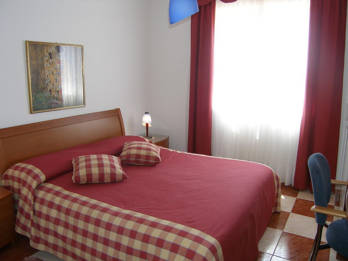 Amazing Apartment In Rovinj With Wifi Номер фото